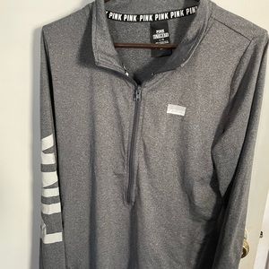 Lightweight pullover